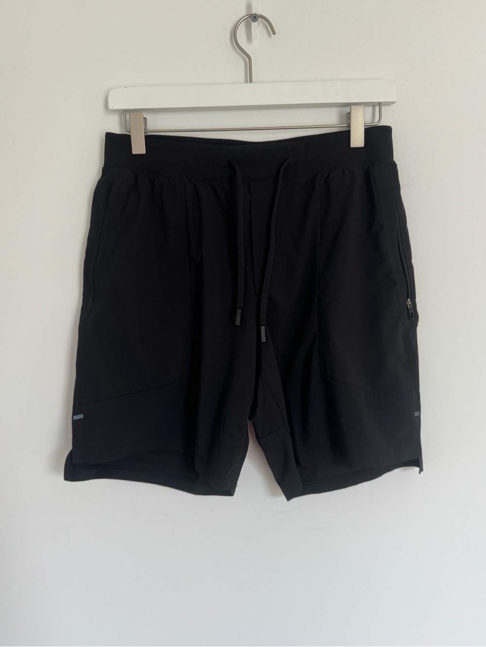 lululemon athletic Black Athletic Shorts - Picture 4 of 6